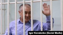 Омурбек Текебаев в суде. 11 августа 2017 года.