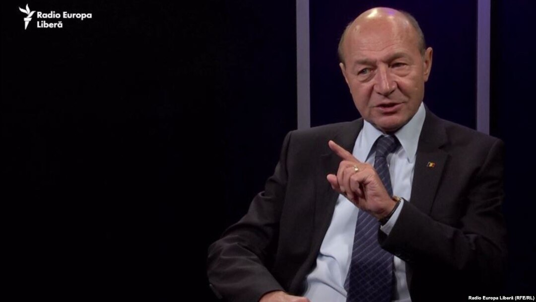 Traian Băsescu în studioul Europei Libere de la Chișinău
