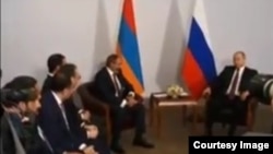  Jermenski premijer Nikol Pašinjan i ruski predsednik Vladimir Putin