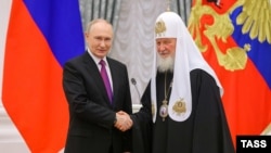 Patrijarh Kiril pružio je snažnu podršku invaziji na Ukrajinu koju je pokrenuo ruski predsednik Vladimir Putin. 