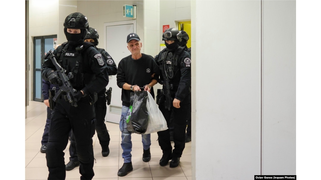 Nati Meir. Aeroportul Otopeni, 27 decembrie 2024.