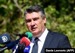 I hrvatski predsjednik Zoran Milanović izjasnio se protiv mjera koje se donose u Stožeru