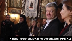Пятро Парашэнка з жонкай на набажэнстве ў Львове, 29 траўня 2019
