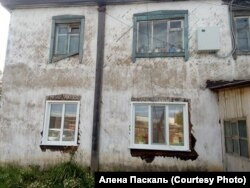 Аварийный дом на Пушкина, 34 в Тайшете