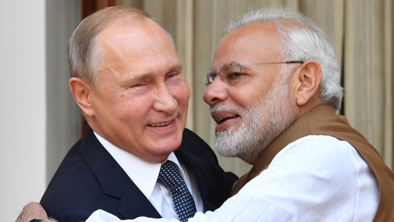India Agrees To Multibillion-Dollar Russian Jet Deal Amid Standoff With China