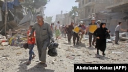 حملات شدید به ادلب هفته‌هاست که ادامه دارد