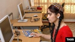 Туркменистан – одна з найбільш закритих країн світу, де доступ громадян до інтернету серйозно обмежений (фото ілюстративне)