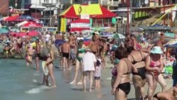 Феодосия vs Железный порт: где туристов больше (видео)