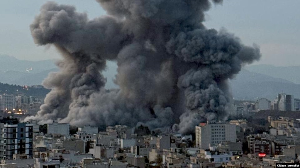 تهران، ۱۲ فروردین