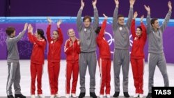 Российские фигуристы на Олимпиаде в Пхенчхане, Екатерина Боброва – вторая справа