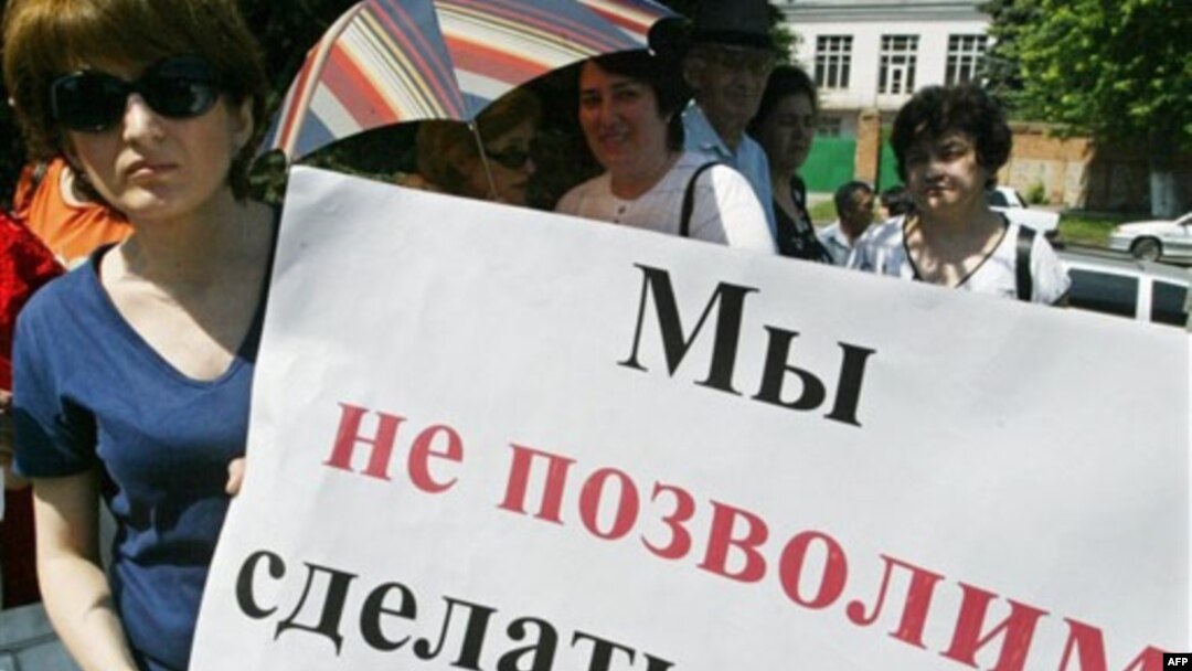 Питерским дольщикам решить свою проблему в родном городе не удалось