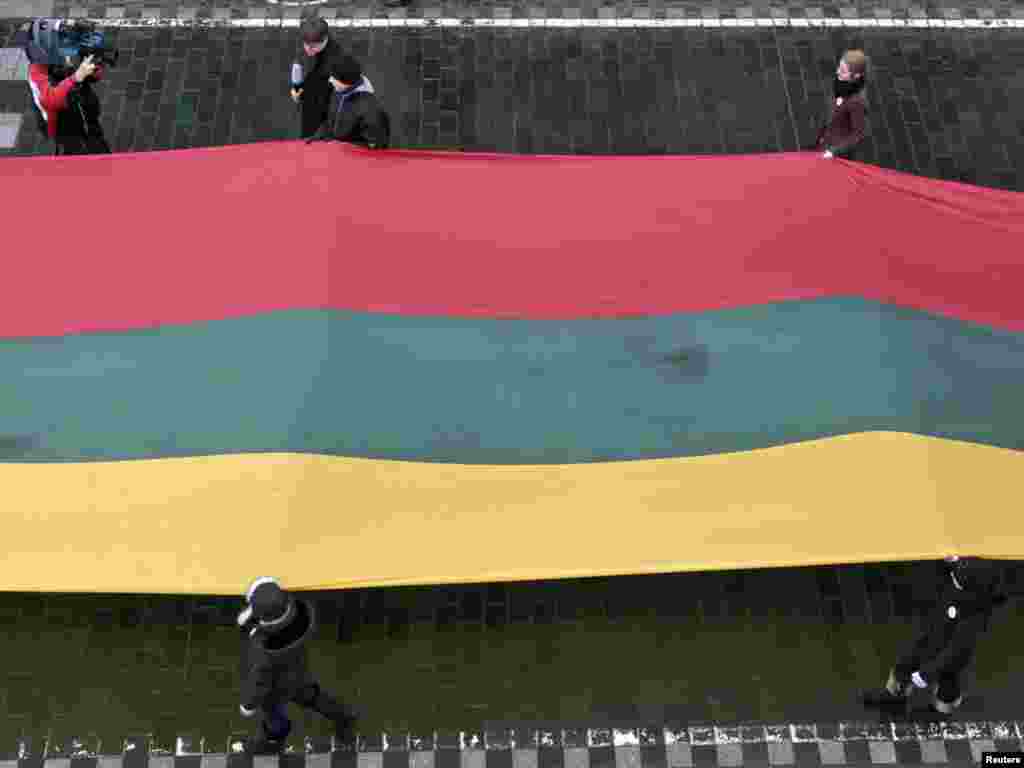 Lituania shënon Ditën e Mbrojtjes së Lirisë. Foto Reuters  