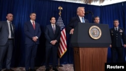 Дональд Трамп АҚШ-тың Венесуэладағы әскери операциясынан кейін баспасөз жиынын өткізіп тұр. Флорида, 3 қаңтар 2026 жыл. 