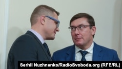 Зліва направо: виконувач обов’язків голови СБУ Іван Баканов і генеральний прокурор України Юрій Луценко