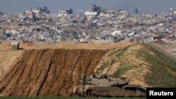 یک تانک اسرائیلی در نوار مرزی این کشور با غزه