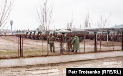 Военные в селе Сортобе, Жамбылская область. 27 февраля 2020 года.