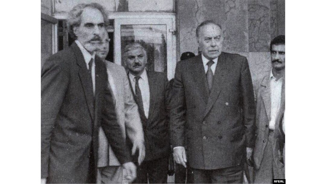 Eks- prezident Əbülfəz Elçibəy və Heydər Əliyev