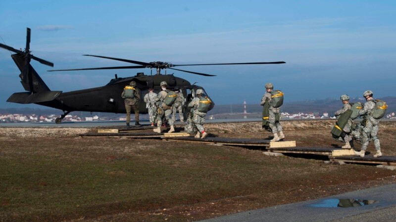 Зошто Косово бара постојана американска воена база?