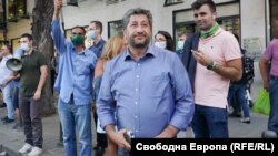 Христо Иванов по време на протестите срещу правителството