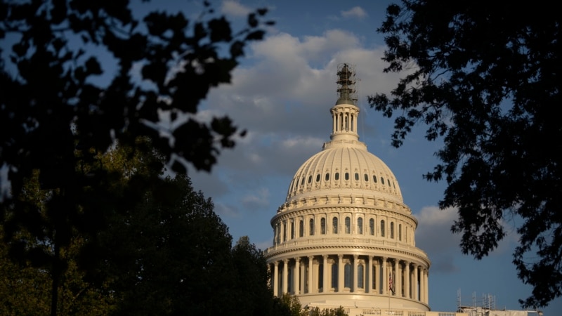 Senati shmang sërish mbylljen e Qeverisë amerikane
