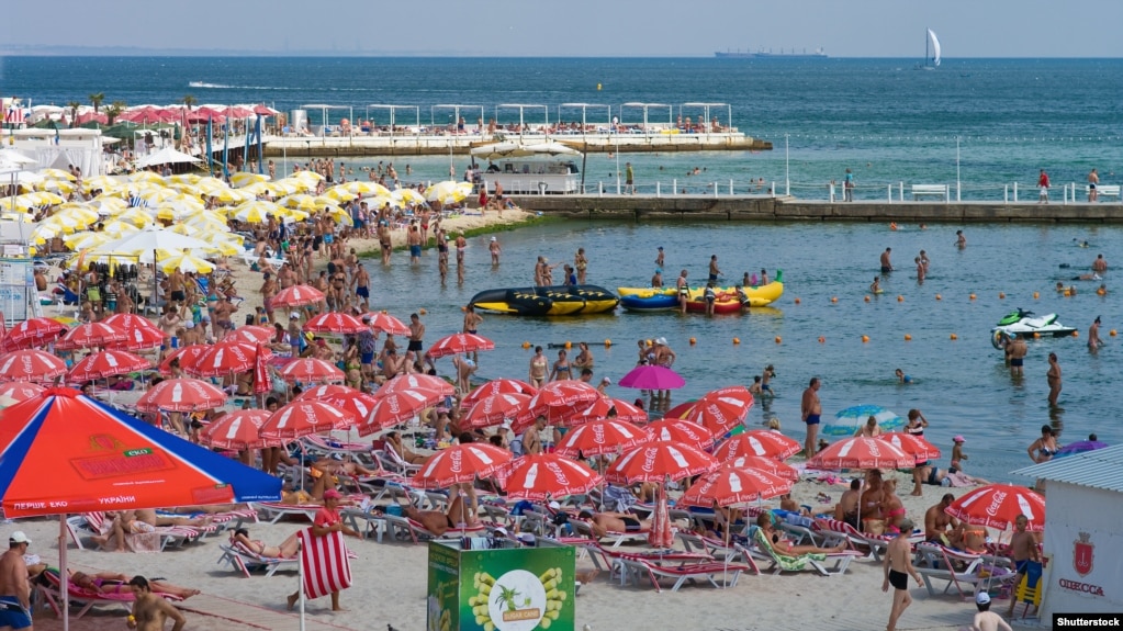 Пляж, Одесса, лето 2015 года (©Shutterstock)