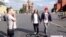 Two guys holding hands in Red Square elicited some shocking reactions from Muscovites in a new video from ChebuRussiaTV.