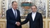 Ministrul de Externe al Rusiei, Serghei Lavrov, primit la Teheran de omologul său iranian, Abbas Araghchi, pe 25 februarie 2025 