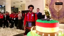 Чеченҳо ба Муҳаммад Салоҳ торту кафши тилоӣ туҳфа карданд