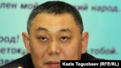 Начальник алматинской тюрьмы Манас Туякбаев. Алматы, 18 ноября 2011 года. 
