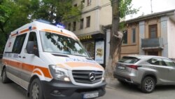 De ce se îmbolnăvesc așa multe cadre medicale de COVID 19?