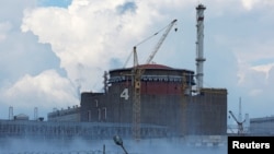 Вид на четвертый реактор Запорожской АЭС , 4 августа 2022 года