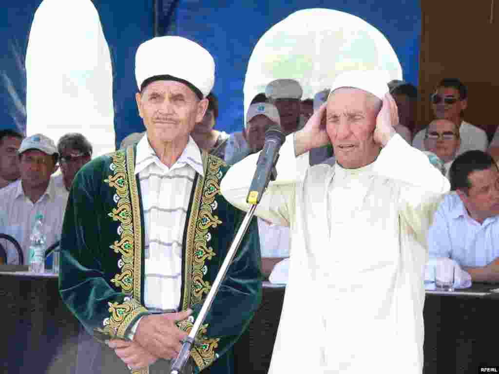 Балык Бистәсендә Сабантуй - 2009 - Районның дин әһелләре