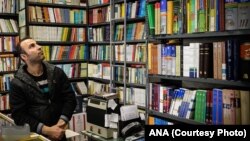 شیوع ویروس کرونا بازار کتاب را نیز با رکود مواجه کرده است
