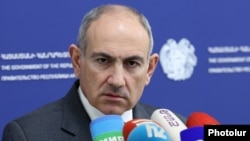 Armenia - Prime Minister Nikol Pashinian holds a news briefing in Yerevan, January 8, 2026.