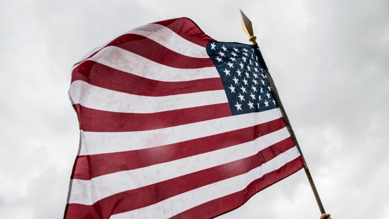 SHBA e “zhgënjyer” me mosshtyrjen e afatit për targat