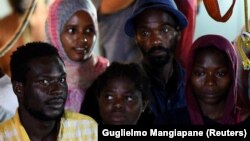 Afrički migranti, Italija