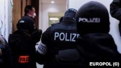 გერმანიის პოლიციის თანამშრომლები(ფოტო არქივიდან)