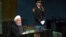 حسن روحانی در پاسخ به پیشنهاد دونالد ترامپ برای مذاکره گفت که «برای گفت‌وگو نیازی به گرفتن عکس‌های دو نفره نیست».