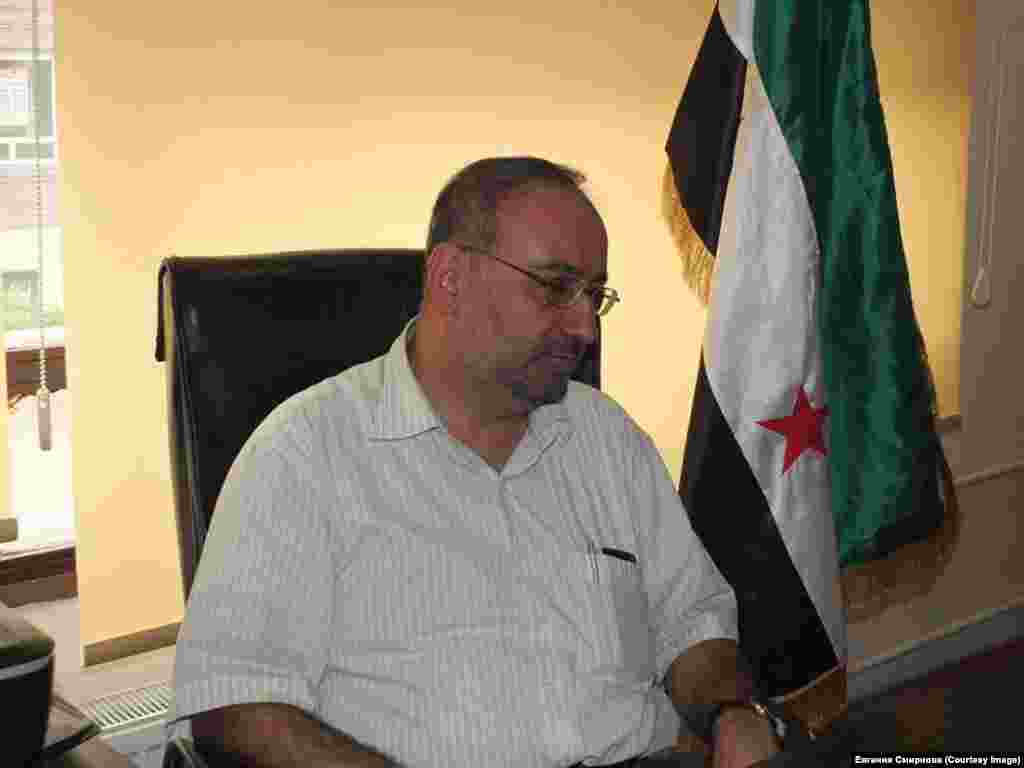 Временный премьер министр оппозиционного сирийского правительства доктор Ахмад Томе