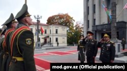 Министр обороны Азербайджана генерал-полковник Закир Гасанов во время визита в Беларусь, архивное фото