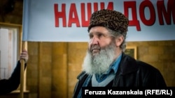 Один из участников «поляны протеста» Фазил Ибраимов