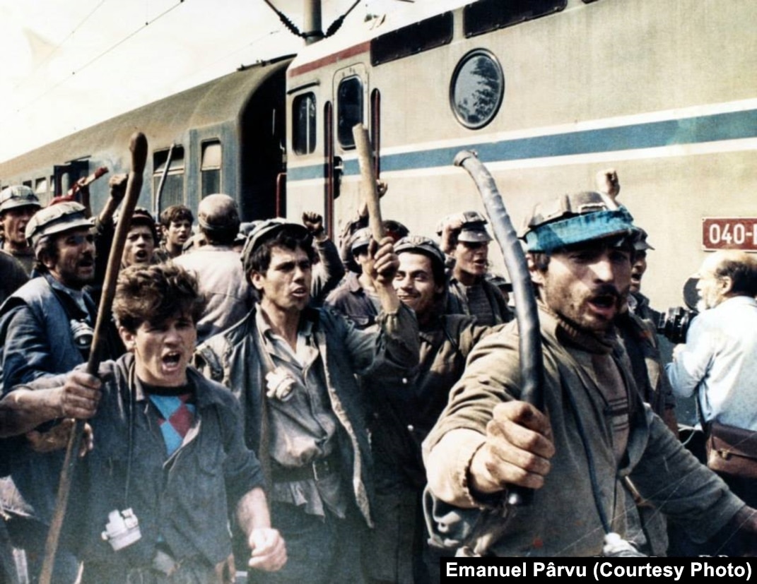 Cum a scăpat N.C. Munteanu de mineri în 14 iunie 1990, la București