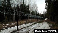 Забор вдоль границы Латвии и России