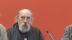 Deschiderea mormîntului unui criminal nazist