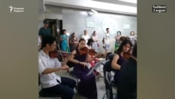 Тошкент метросида Темирйўлчилар касб байрами муносабати билан концерт уюштирилди