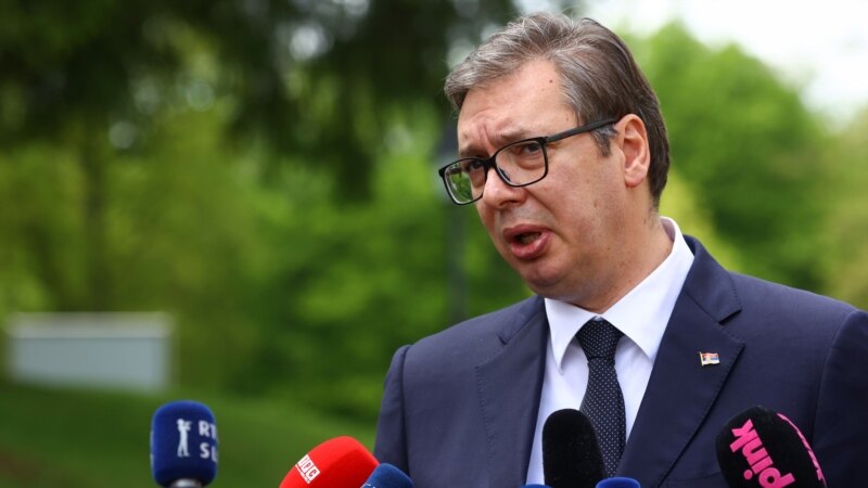 Vučić: Dok sam ja predsednik u Srbiji neće biti rezolucije  o Srebrenici 