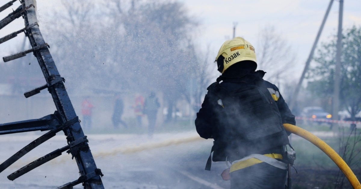 Deadly Russian Attacks Persist As Ukraine Bolsters Defense Ties With Germany And Norway