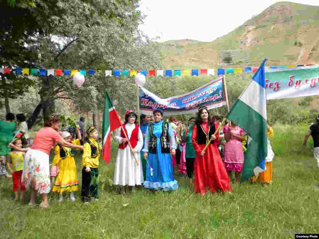 Дүшәнбе Сабантуе мизгелләре. Галим Фәсхетдинов фотолары.