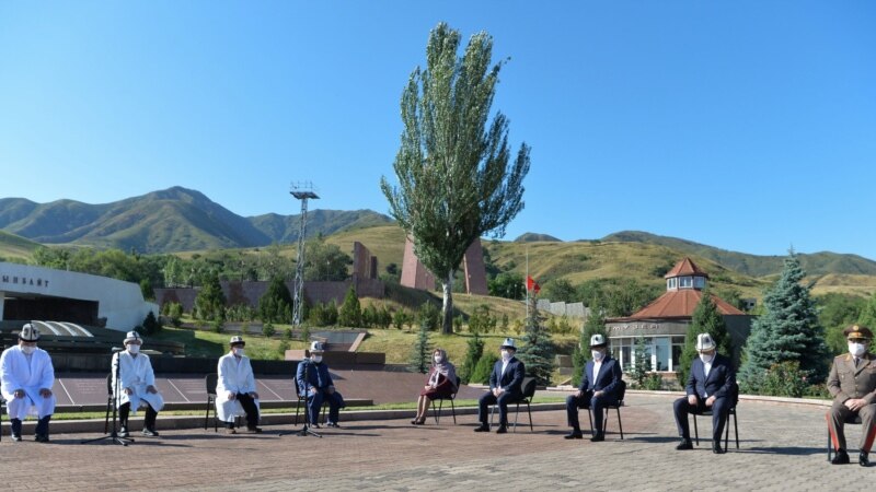 Кыргызстан коронавирус курмандыктарын эскерди