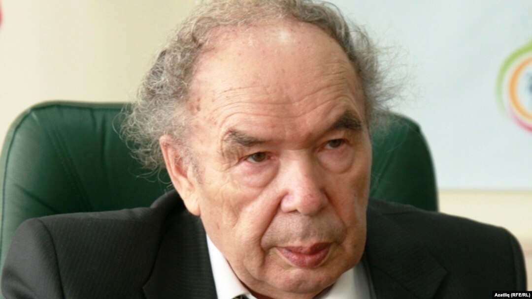 Индус Таһиров